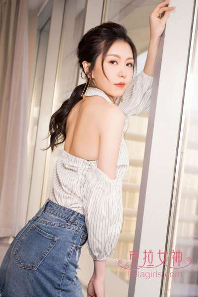 长腿美女芸斐 - 岁月静好 写真套图