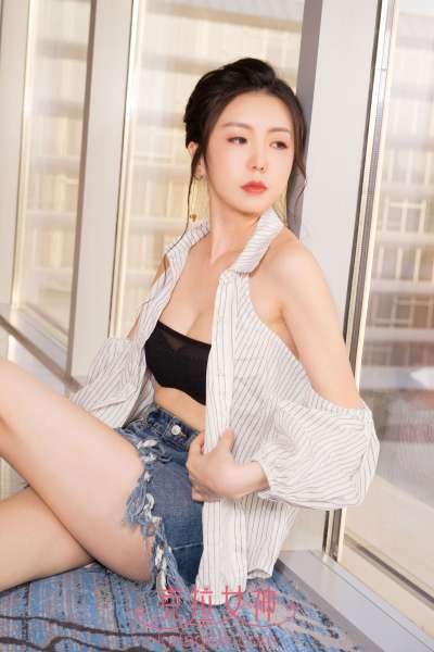 长腿美女芸斐 - 岁月静好 写真套图