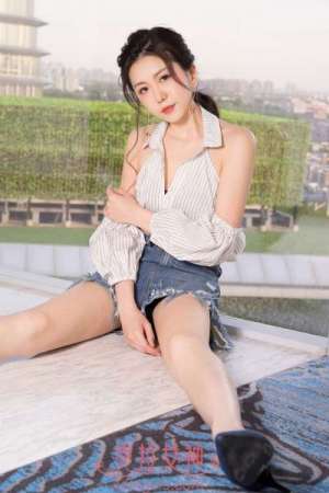 长腿美女芸斐 - 岁月静好 写真套图
