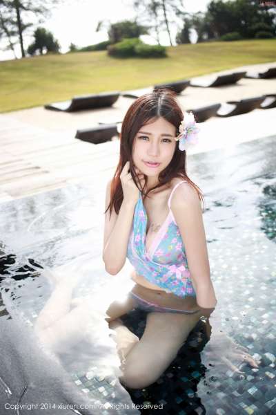 绮里嘉ula-极品户外唯美写真套图~~