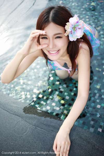 绮里嘉ula-极品户外唯美写真套图~~