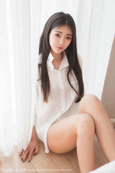 模特@可樂Vicky泰国旅拍首套写真~