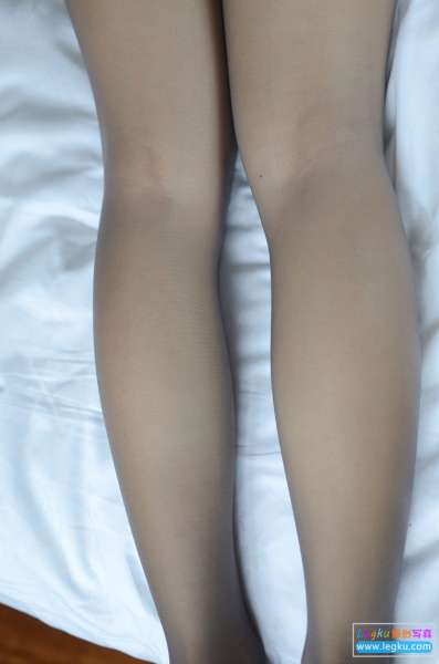 蕾丝情趣睡衣~灰丝 写真套图