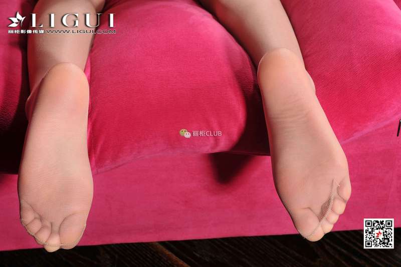 美女诱惑~允儿 - 美腿玉足写真