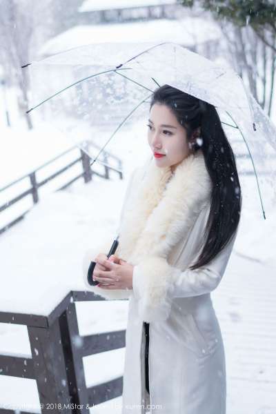 性感女神~陈嘉嘉Tiffany北海道旅拍