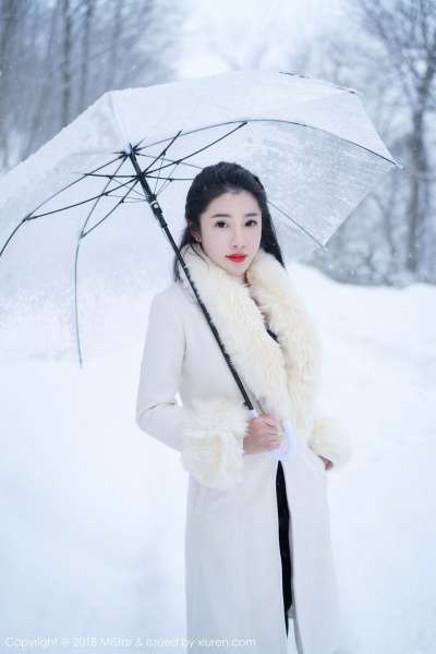 性感女神~陈嘉嘉Tiffany北海道旅拍