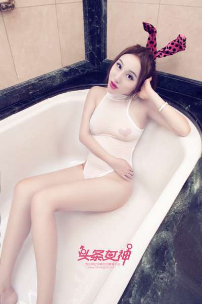 美纳子 - 丰胸巨乳美少女