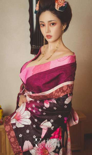 陈果果&孟十朵&球球 - 艺伎回忆录 写真套图