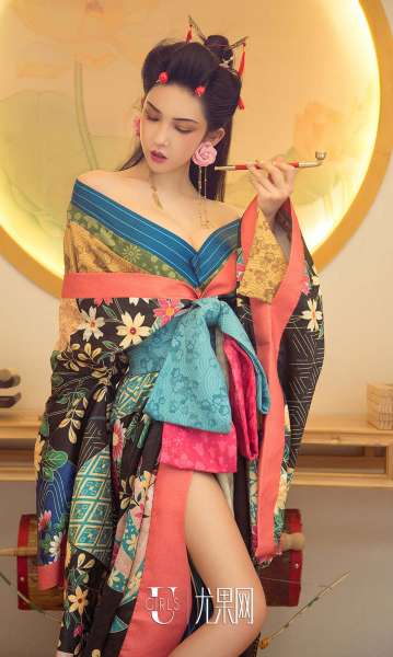 陈果果&孟十朵&球球 - 艺伎回忆录 写真套图