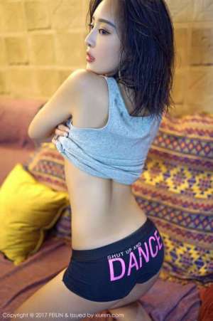 赵艺璇 长腿美女写真图片