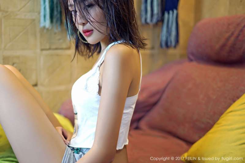 赵艺璇 长腿美女写真图片
