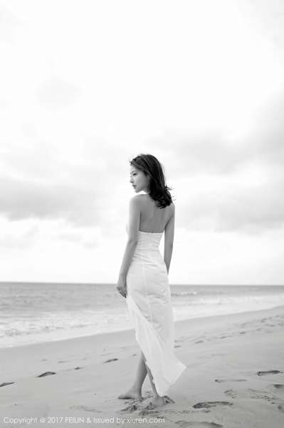 清纯女神@长腿美女施忆佳海边沙滩写真套图