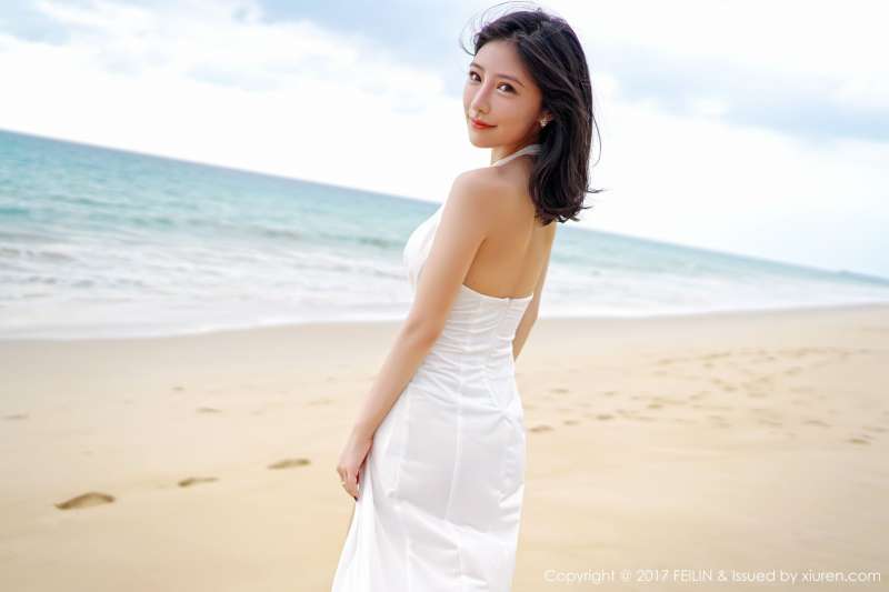 清纯女神@长腿美女施忆佳海边沙滩写真套图