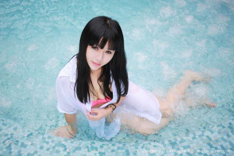 八宝icey 7月套图旅拍写真全集