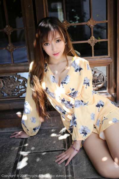 王馨瑶yanni-丽江旅拍第2套写真