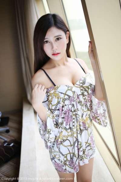 Milk楚楚 写真套图