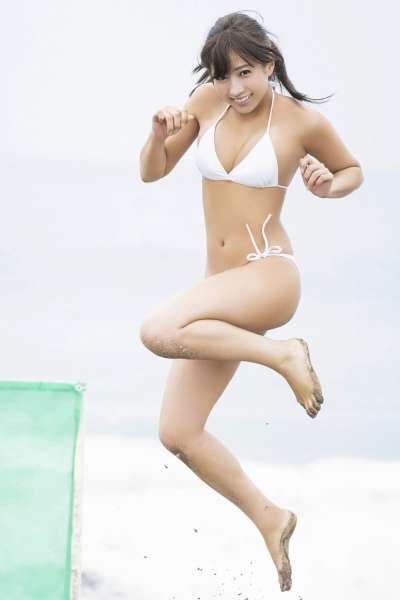大贯彩香 Onuki Sayaka 巨乳诱惑写真套图