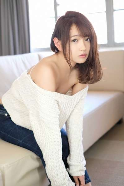 岛国美女~志村理佳 - 天然ピュアホワイトボディ