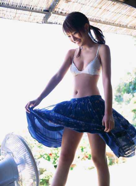 山本梓-清新和服巨乳美女写真集