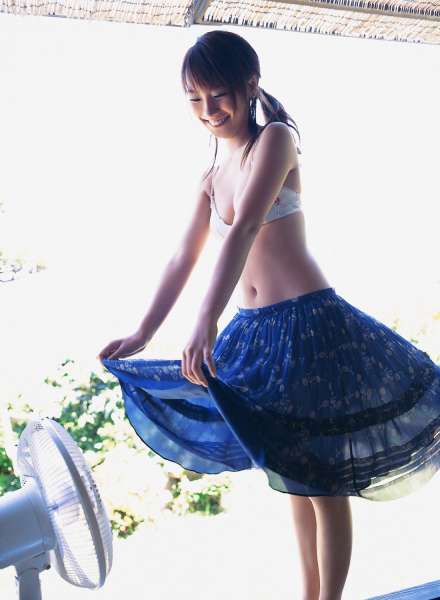 山本梓-清新和服巨乳美女写真集