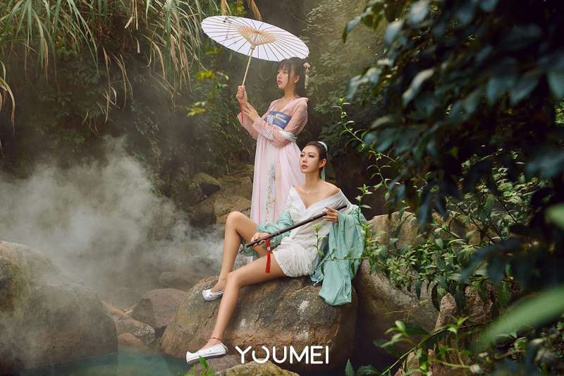 尤美~山中奇遇  写真套图