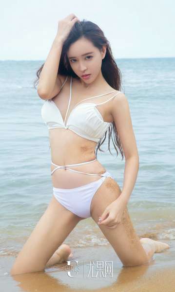 艾小青 - 翘臀海上花