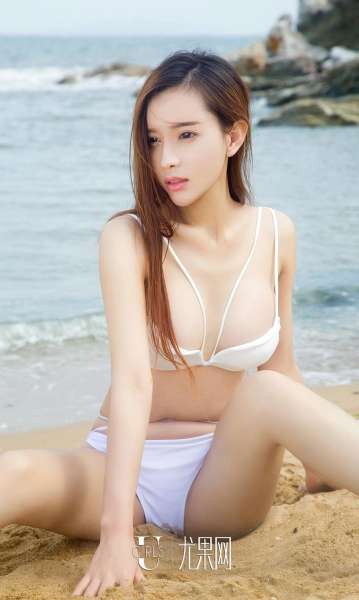 艾小青 - 翘臀海上花