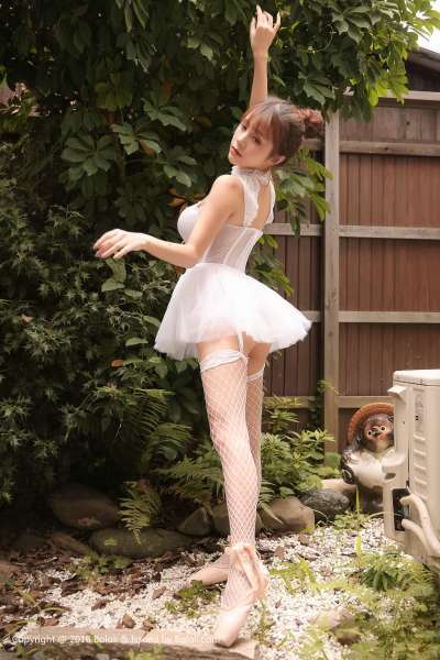 夏美酱 - 芭蕾舞少女 翘臀写真套图