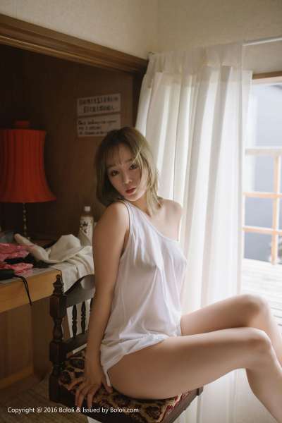 王雨纯 - 纱裙性感少女