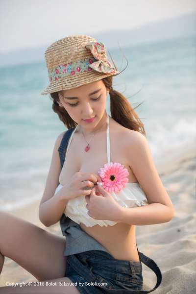 小潘鼠的海边风情 写真套图