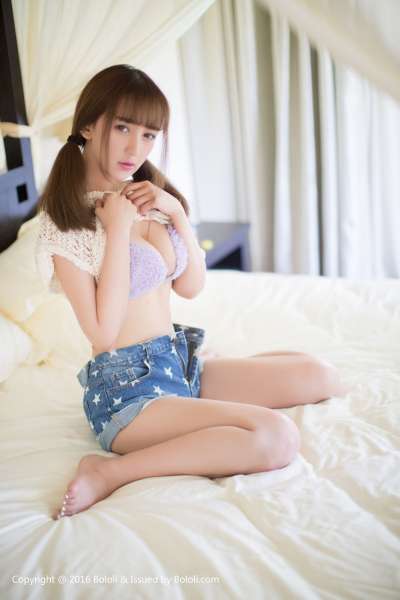 小潘鼠 - 性感美女假日诱惑