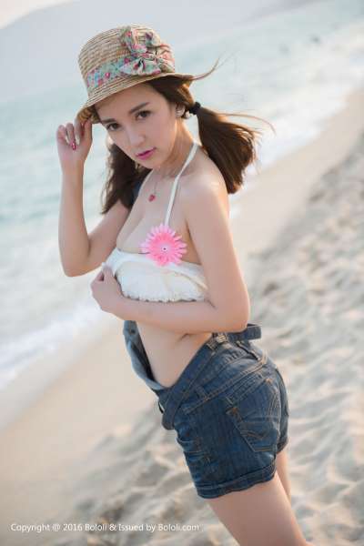 小潘鼠 - 性感美女假日诱惑