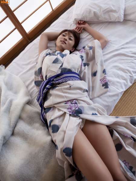 原干恵 Mikie Hara巨乳熟女美图