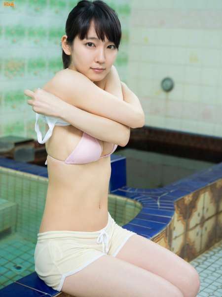 吉冈里帆吉岡里帆 Riho Yoshioka 巨乳诱惑套图