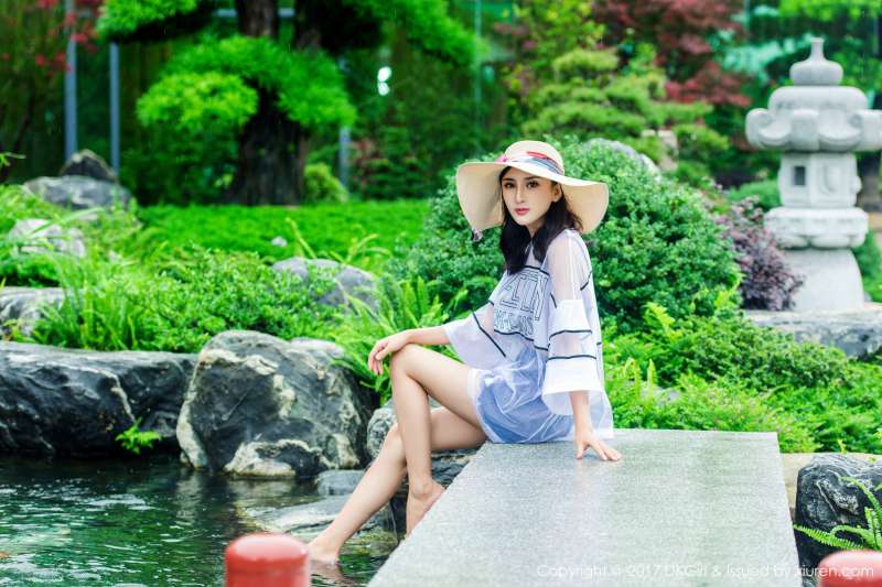 梅哥 - 清新可人，美乳美腿套图