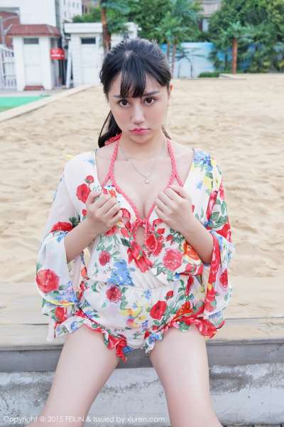 杨晓青儿 性感美女写真套图