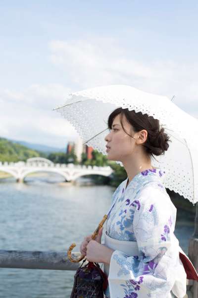 矢岛舞美-清新唯美街拍系列套图欣赏