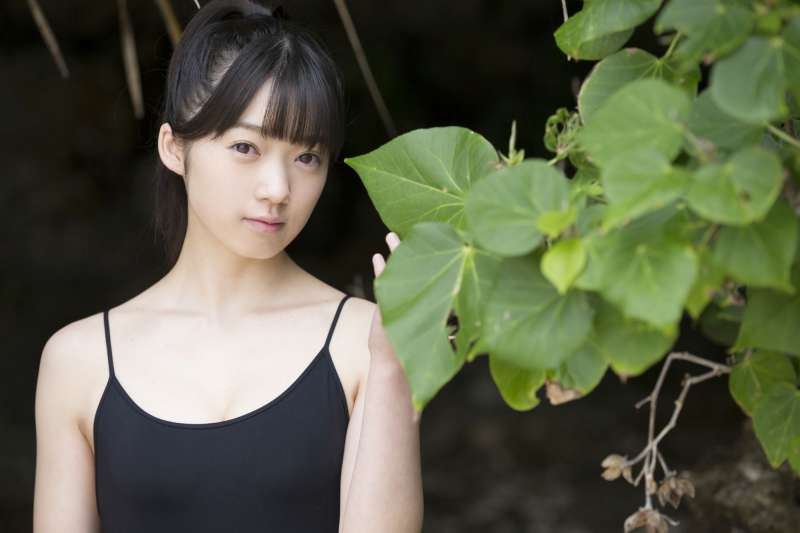 山岸理子 Riko Yamagishi 性感美女写真套图