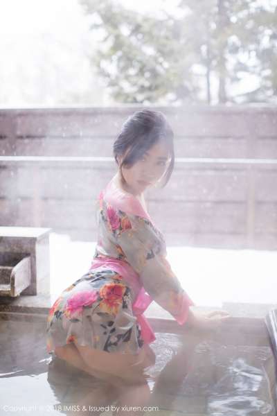 性感美女@许诺Sabrina北海道旅拍第二套写真