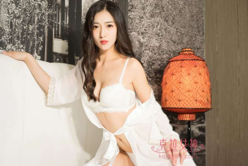 姜璐  - 森女の闺房 性感迷人写真套图