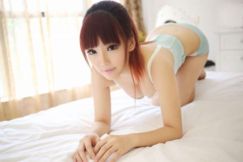 性感美女~妮儿Bluelabel-初登场写真图片