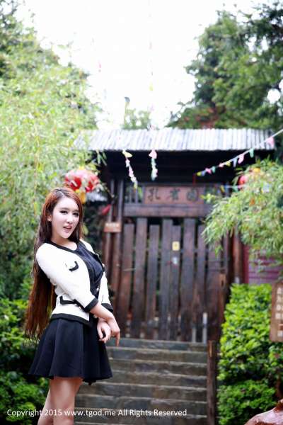万慧婧、龚紫瑄 - 女神驾到 九江庐山西海 超高清套图
