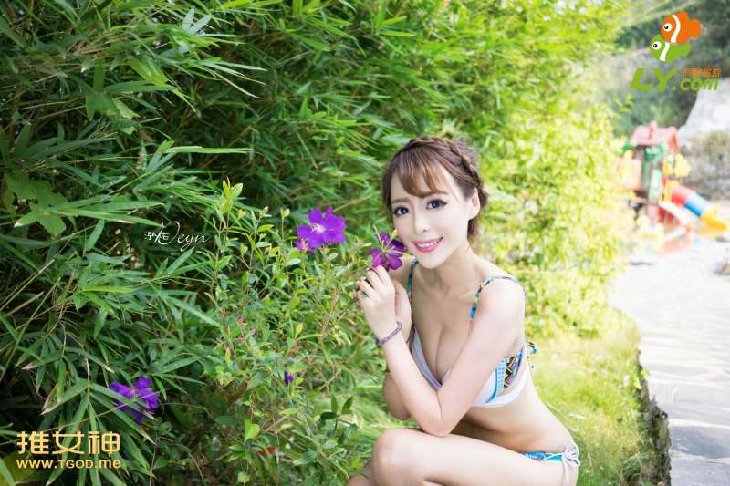王曼妮zZ-《女神去哪儿》写真美图第11期
