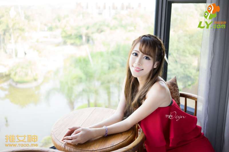 王曼妮zZ-《女神去哪儿》写真美图第11期