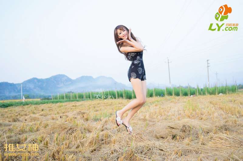 王曼妮zZ-《女神去哪儿》写真美图第11期