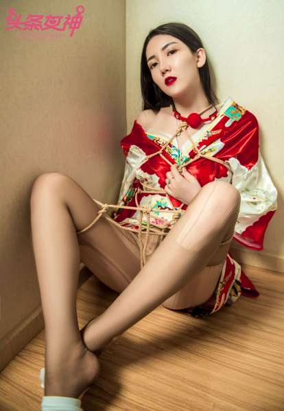 冯雪娇 - 和服之韵 写真套图