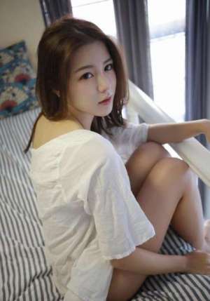 贫乳也性感 清秀MM卤蛋luna美目流盼惹人怜[23P]