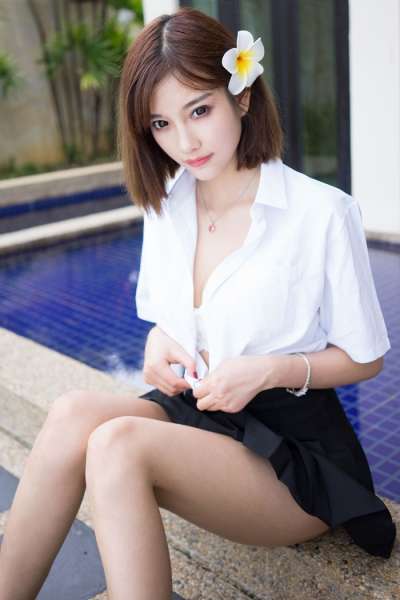 气质御姐杨晨晨诱惑私房秀好身材[41P]