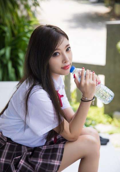 清新不失性感 秀人最美女神杨晨晨学生制服令得人心动[23P]