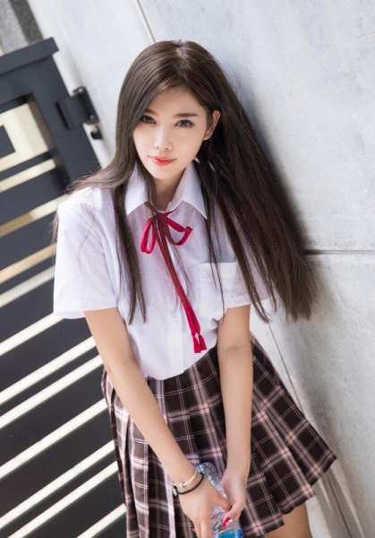 清新不失性感 秀人最美女神杨晨晨学生制服令得人心动[23P]